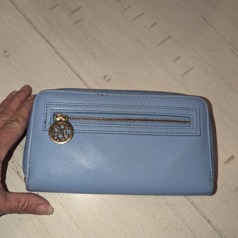 Christian LaCroix baby blue long wallet - Picture 6 of 14